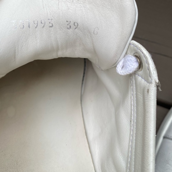 GUCCI Women's Ace Leather Sneaker, White, Precious - Picture 15 of 16